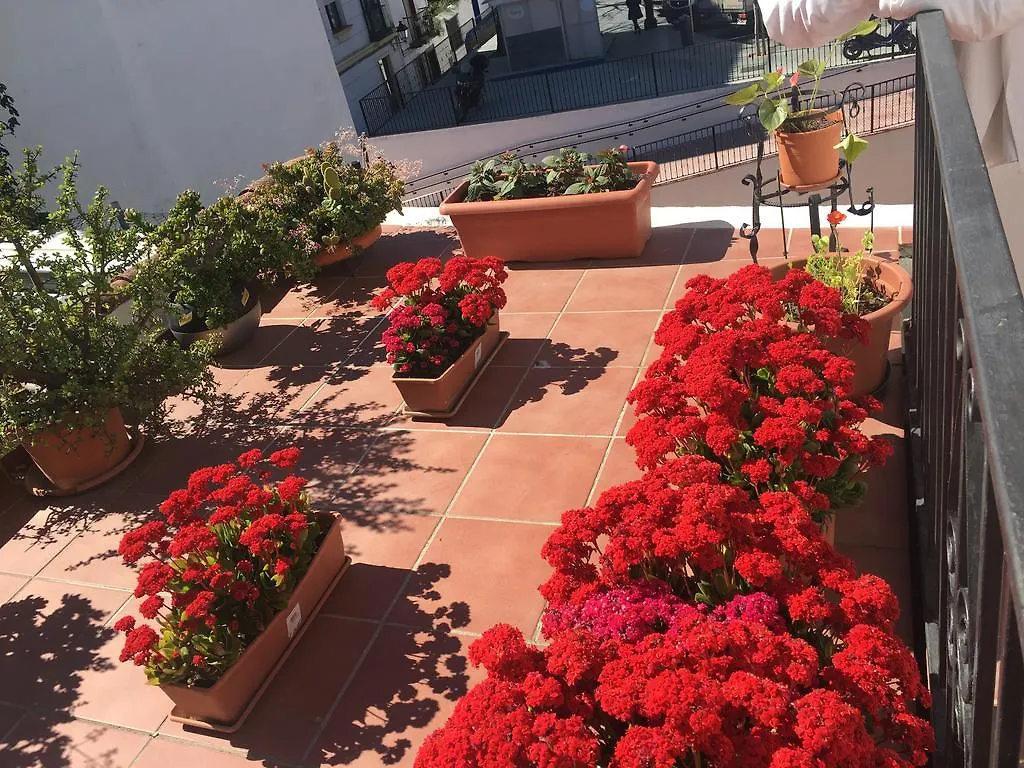 Konukevi Pension Aduar Marbella İspanya