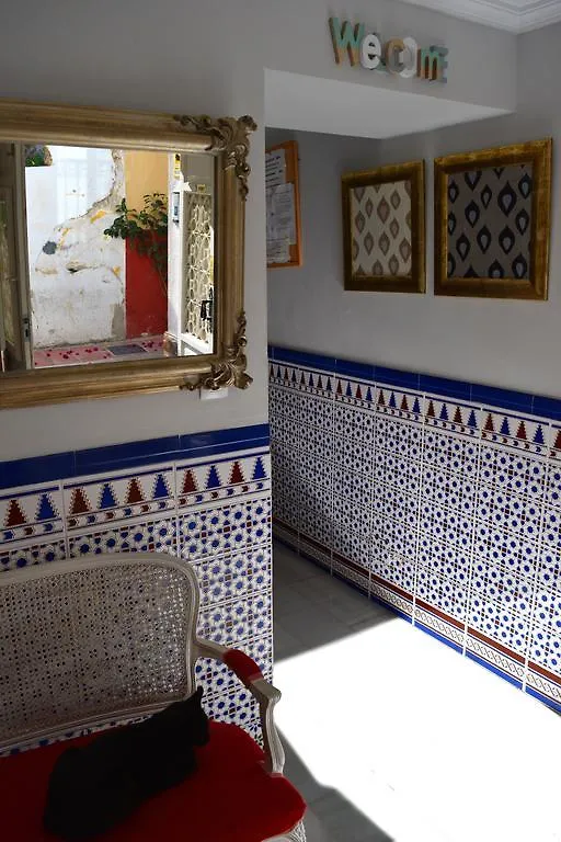 Konukevi Pension Aduar Marbella İspanya