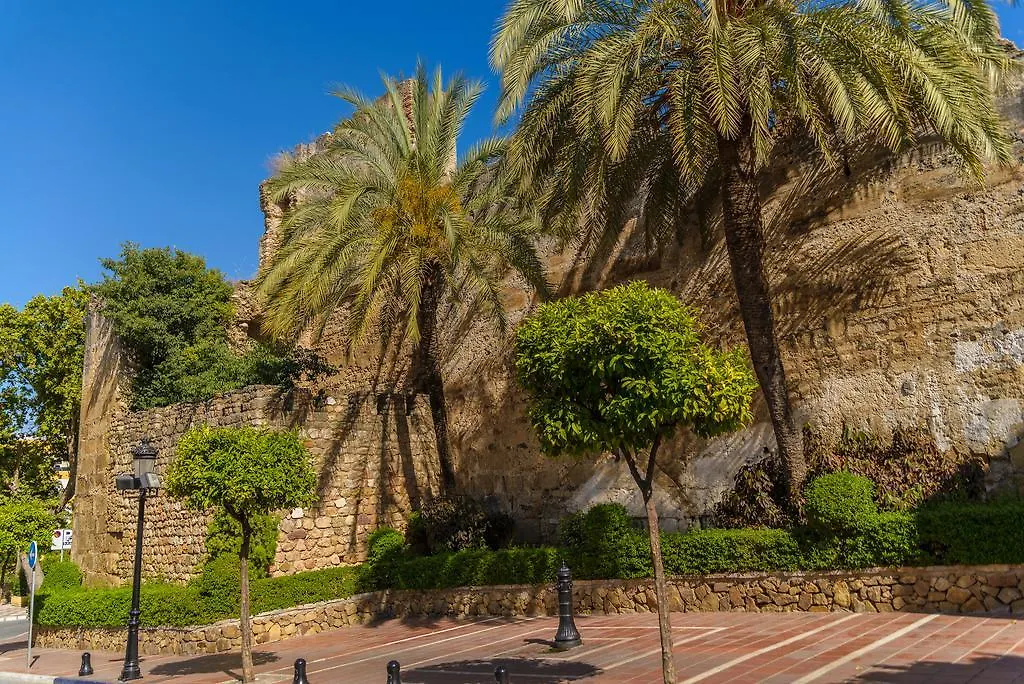 Konukevi Pension Aduar Marbella İspanya