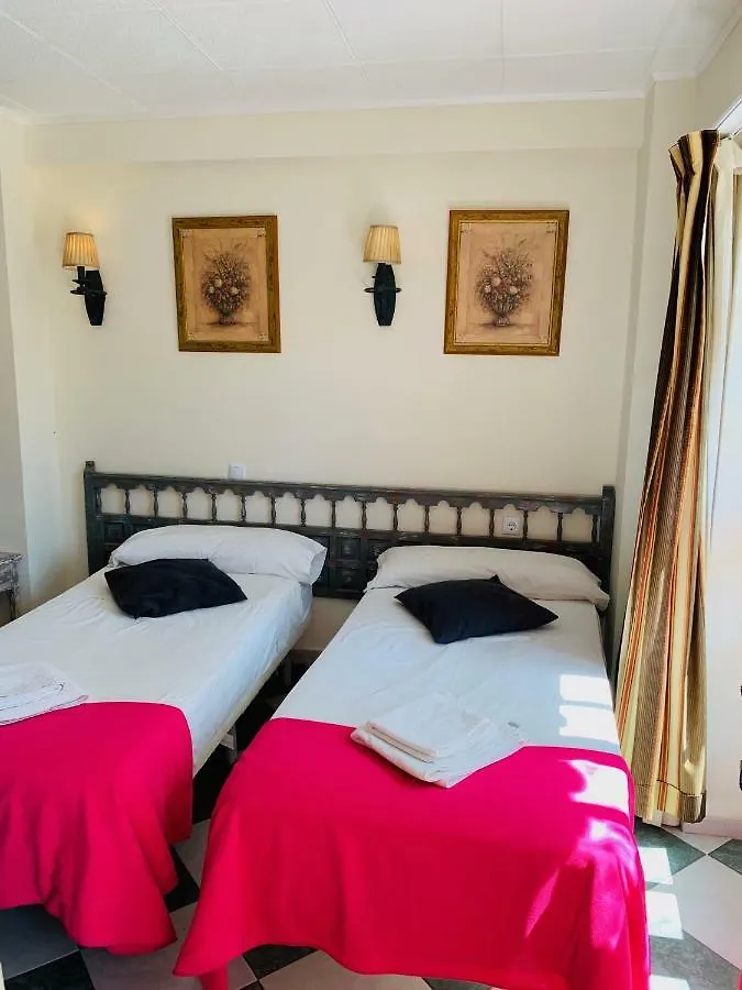Pension Aduar Marbella 0*,  İspanya